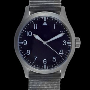 MWC 100m Water Resistant Retro Pattern General Service Watch with Hybrid Mechanical/Quartz Movement